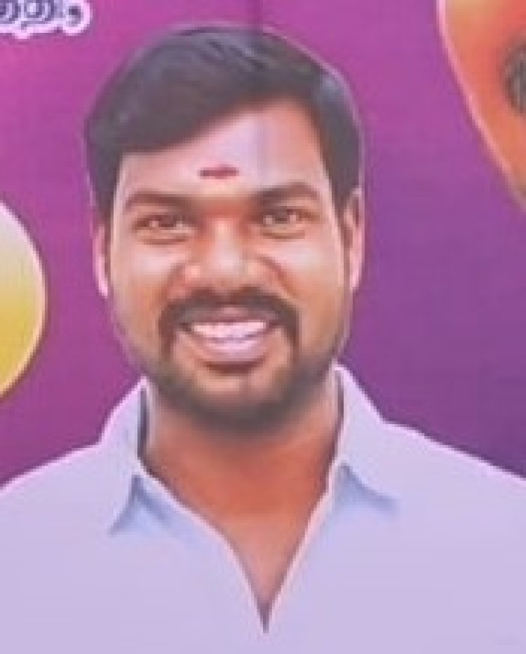 த.வெ.க. ஒ.செ.வை காலில் விழவைத்தாரா மா.செ?! திருப்பத்தூரில் பரபரப்பு!