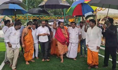 மக்கள் தேவைகளை பூர்த்தி செய்யவே கடன் வாங்கப்படுகிறது: வேலூரில் அமைச்சர் வெங்கடரமணன் பேட்டி!